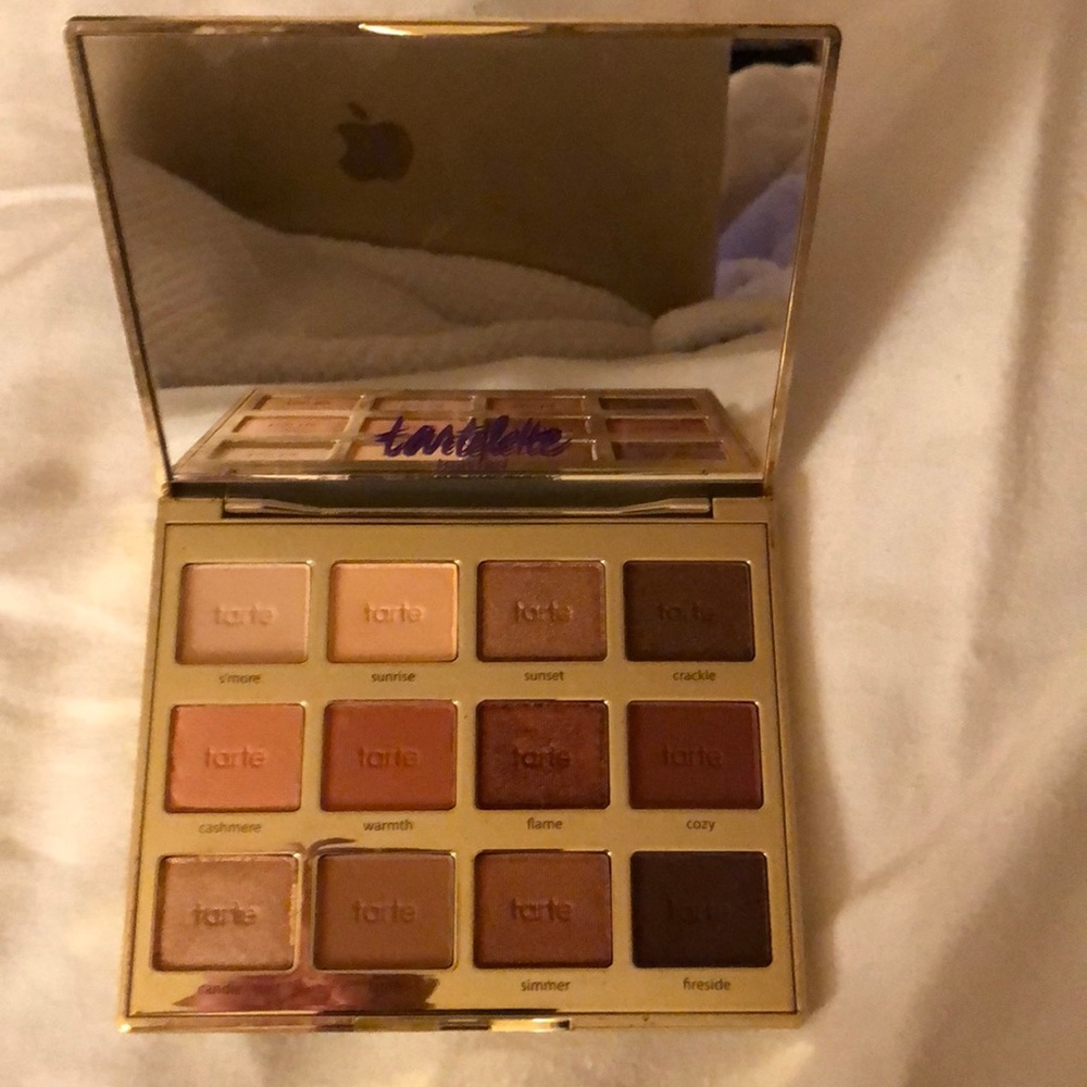 Tarte toasted eyeshadow palette never used